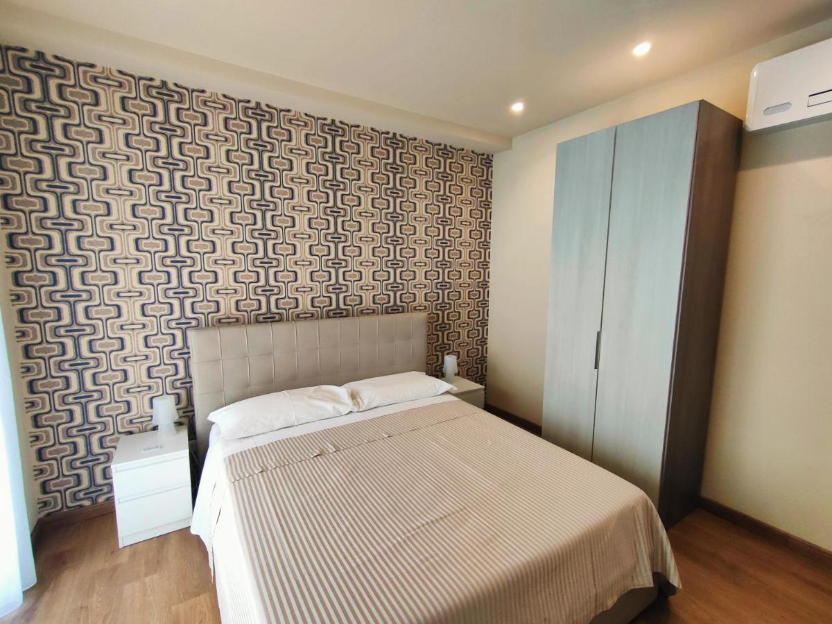 Flavi Home B&B Catania Bagian luar foto