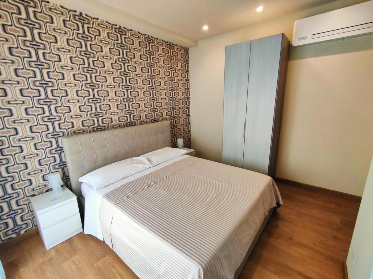 Flavi Home B&B Catania Bagian luar foto